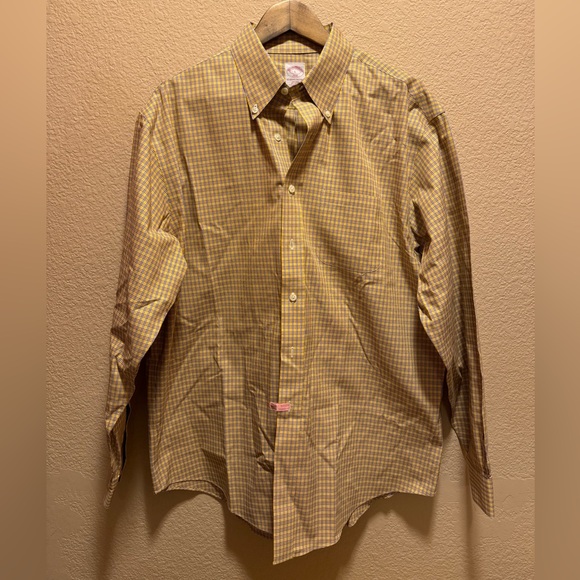 Brooks Brothers Non Iron Striped Shirt Size L - Picture 6 of 8